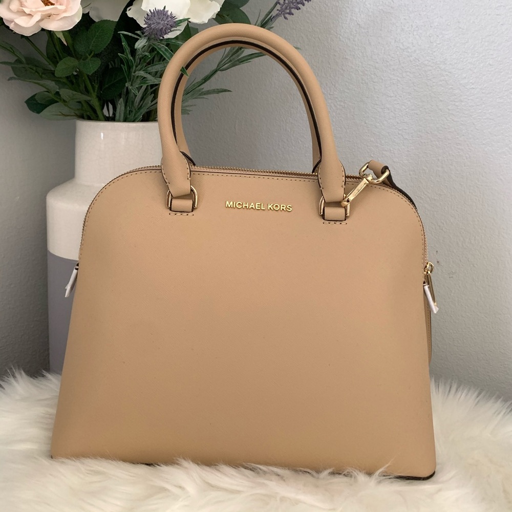 MK purse 👜